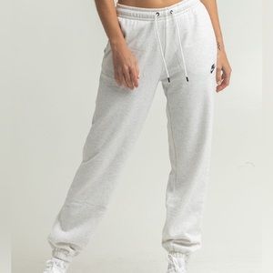 Size XS Nike sweatpants